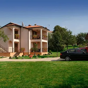 Marcella Apartment